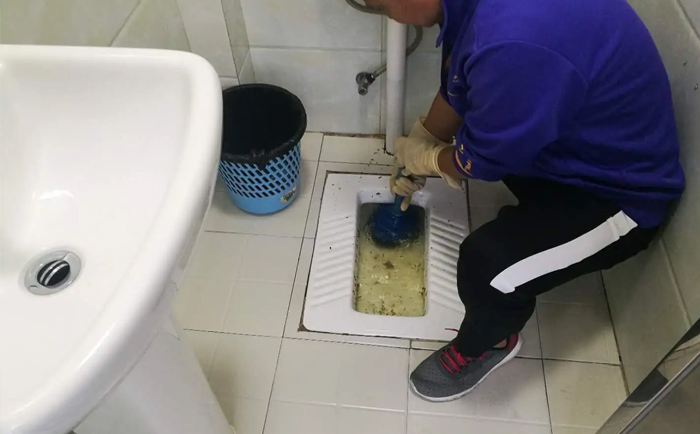 元宝疏通蹲坑